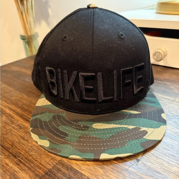 Bike life camo hat - Picture 1 of 3